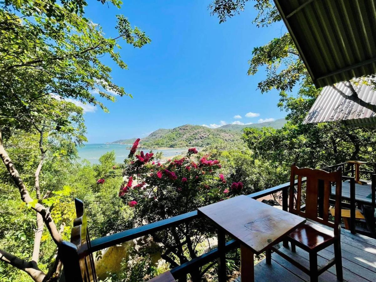 Thanh Nhi Homestay Камрань Экстерьер фото