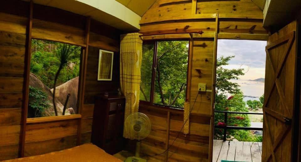 Thanh Nhi Homestay Камрань Экстерьер фото